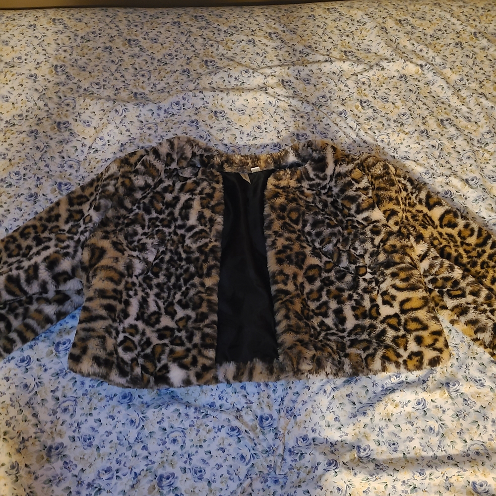 Leopard Print Faux Fur Jacket
